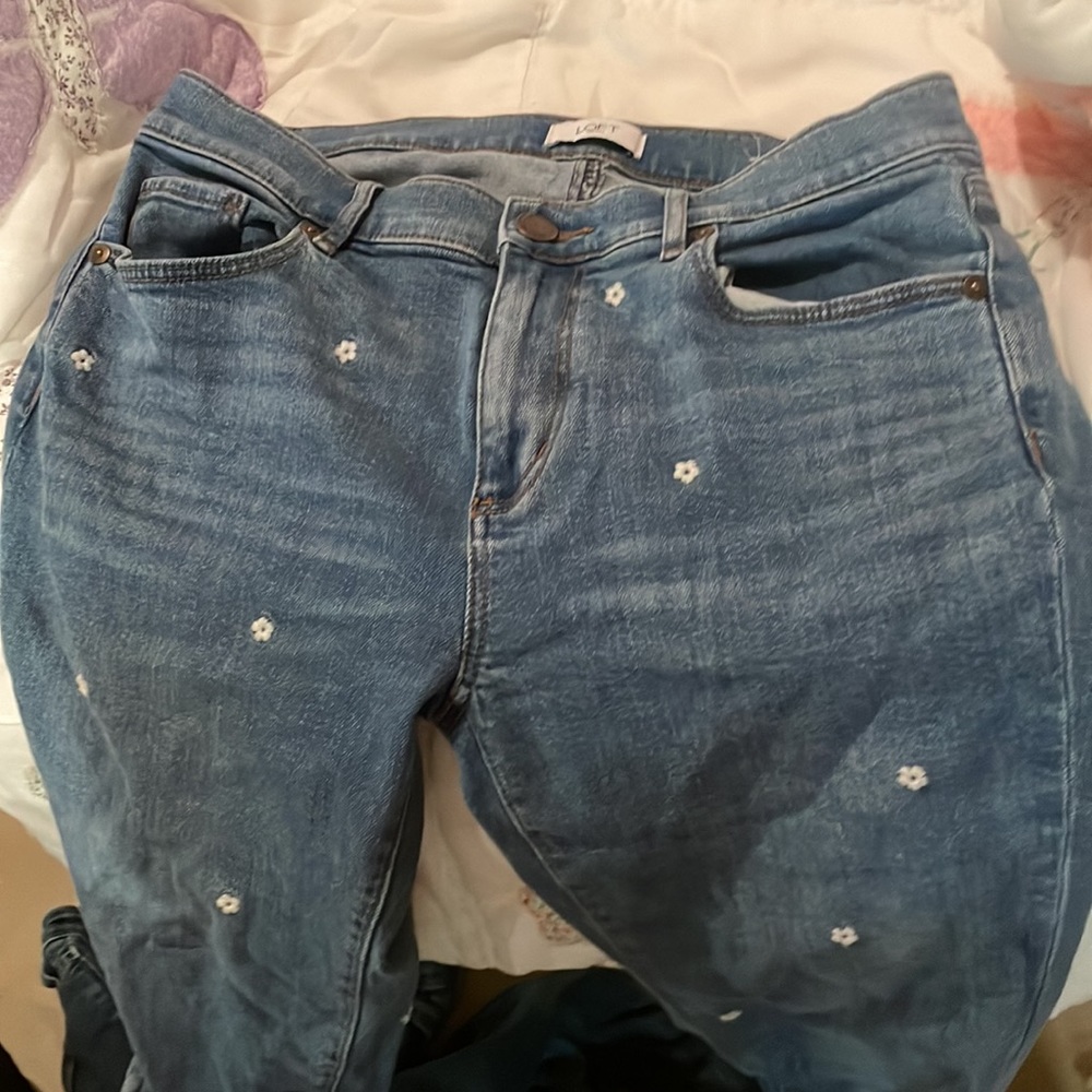 Jeans - Picture 2 of 3